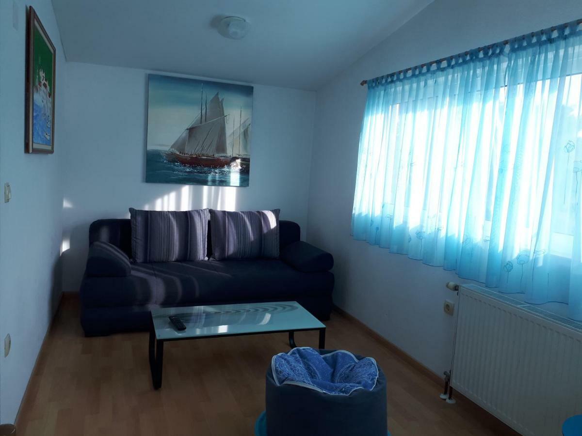 Apartments Rincic Marina Εξωτερικό φωτογραφία